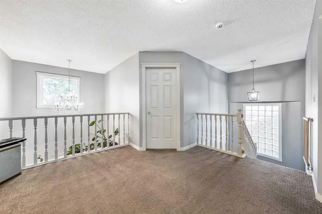 135 Westridge Close