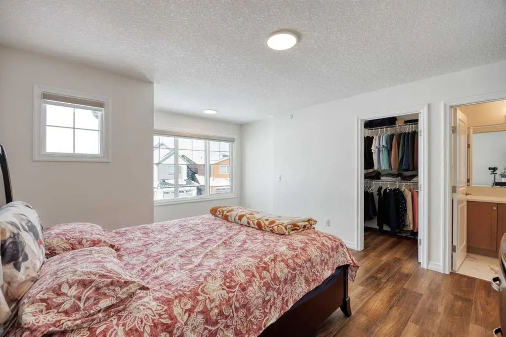 244 Lucas Way NW