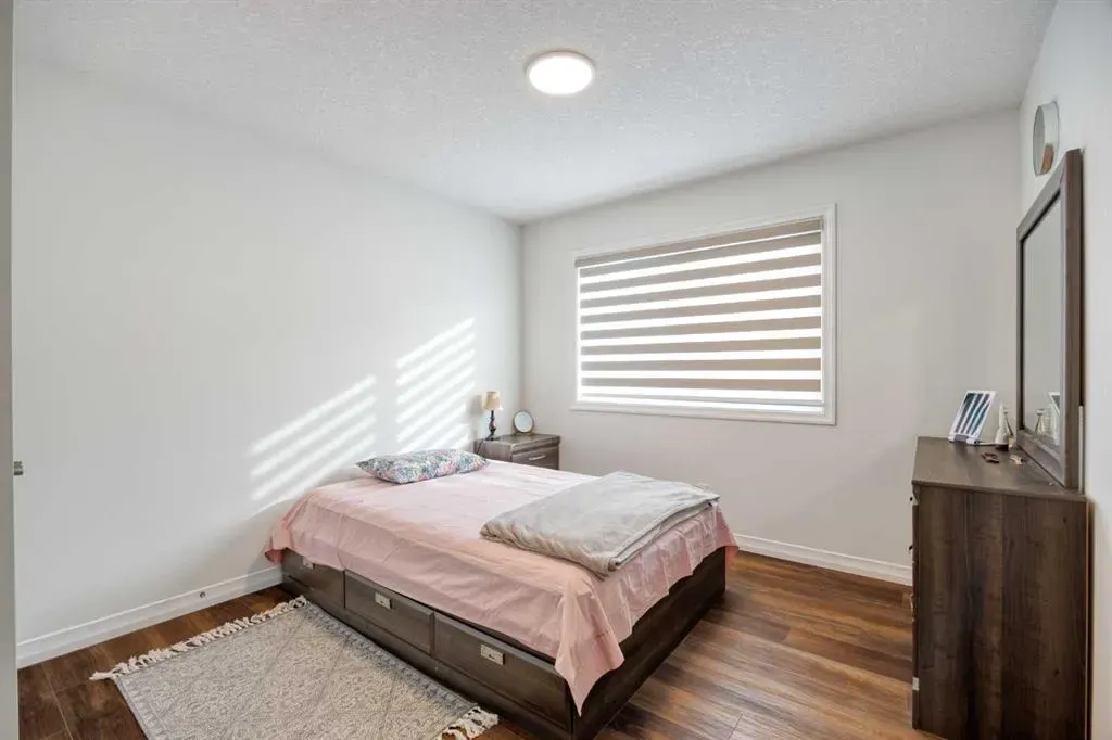 244 Lucas Way NW