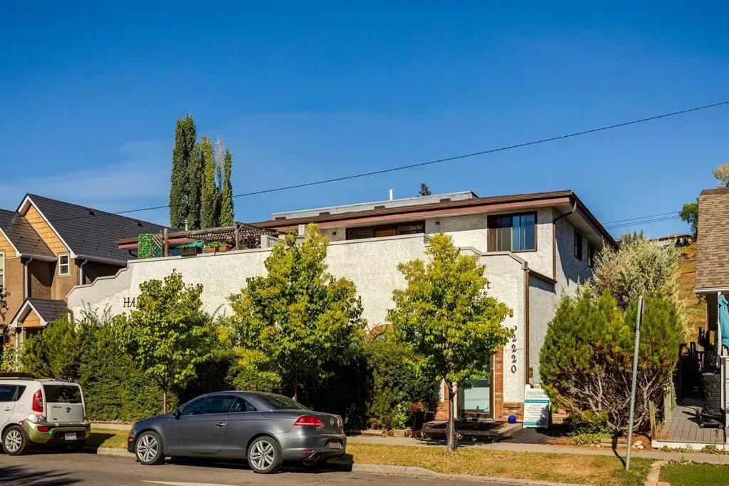 2220 7 Avenue NW, #4