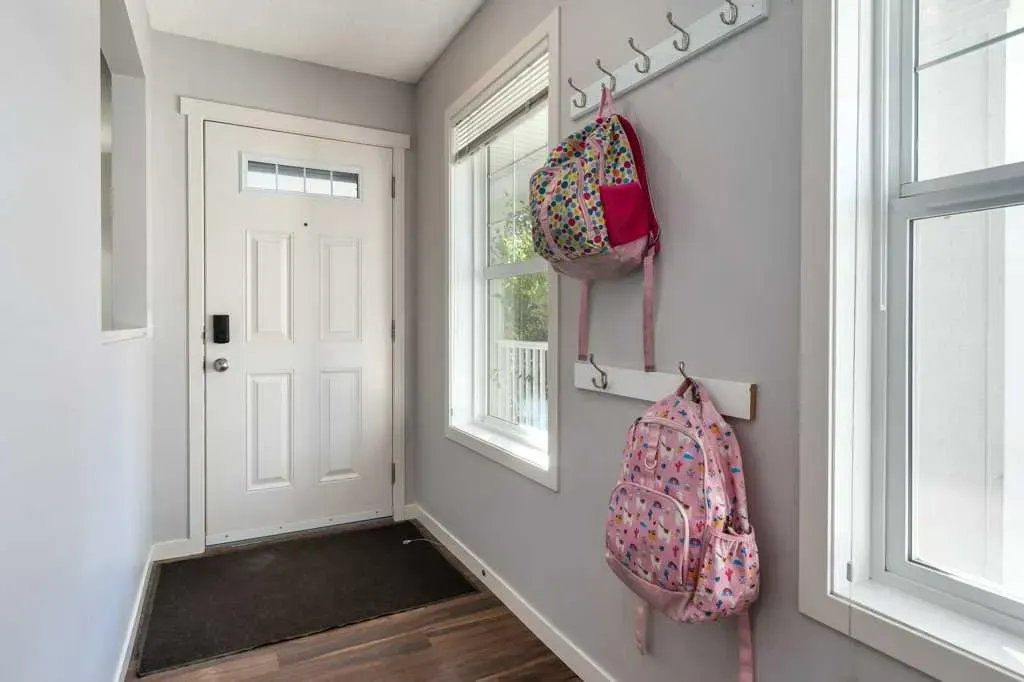 30 Copperpond Place SE
