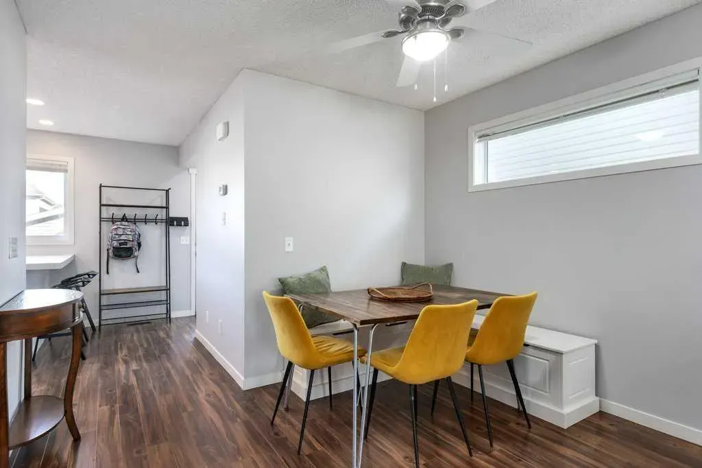 30 Copperpond Place SE