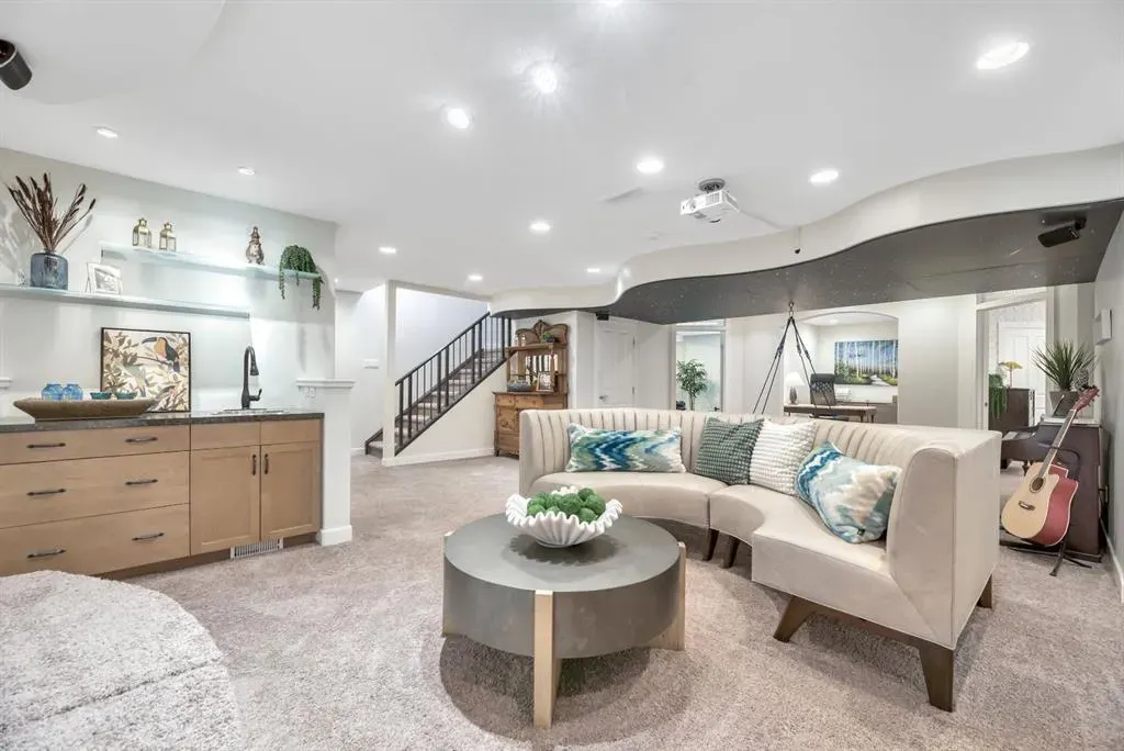 47 Cranleigh Green SE