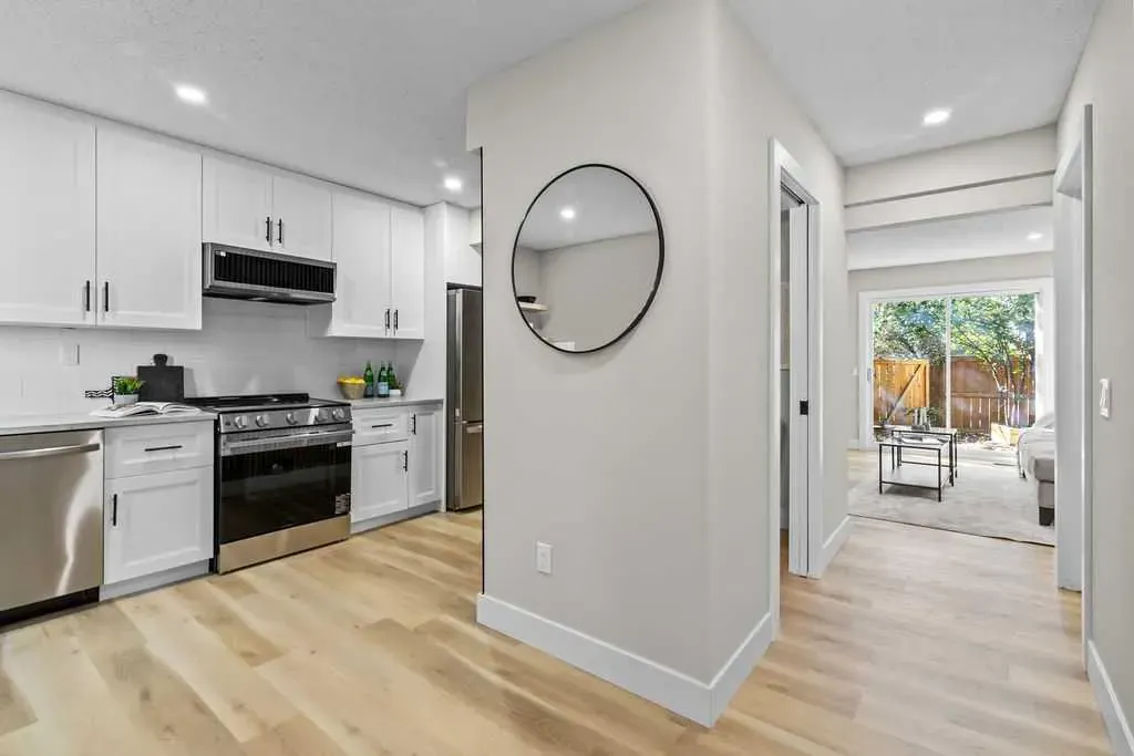 4810 40 Avenue SW, #14