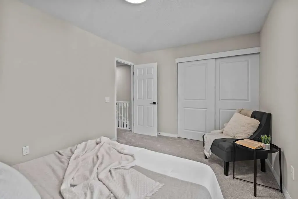 4810 40 Avenue SW, #14