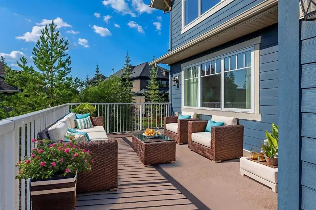 111 Hillside Terrace