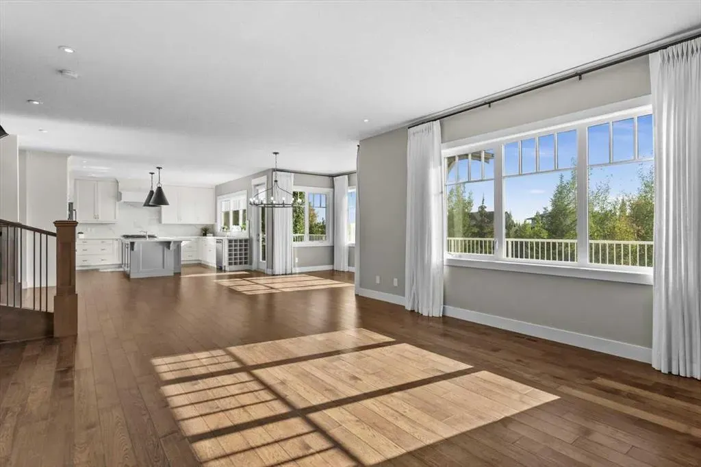111 Hillside Terrace