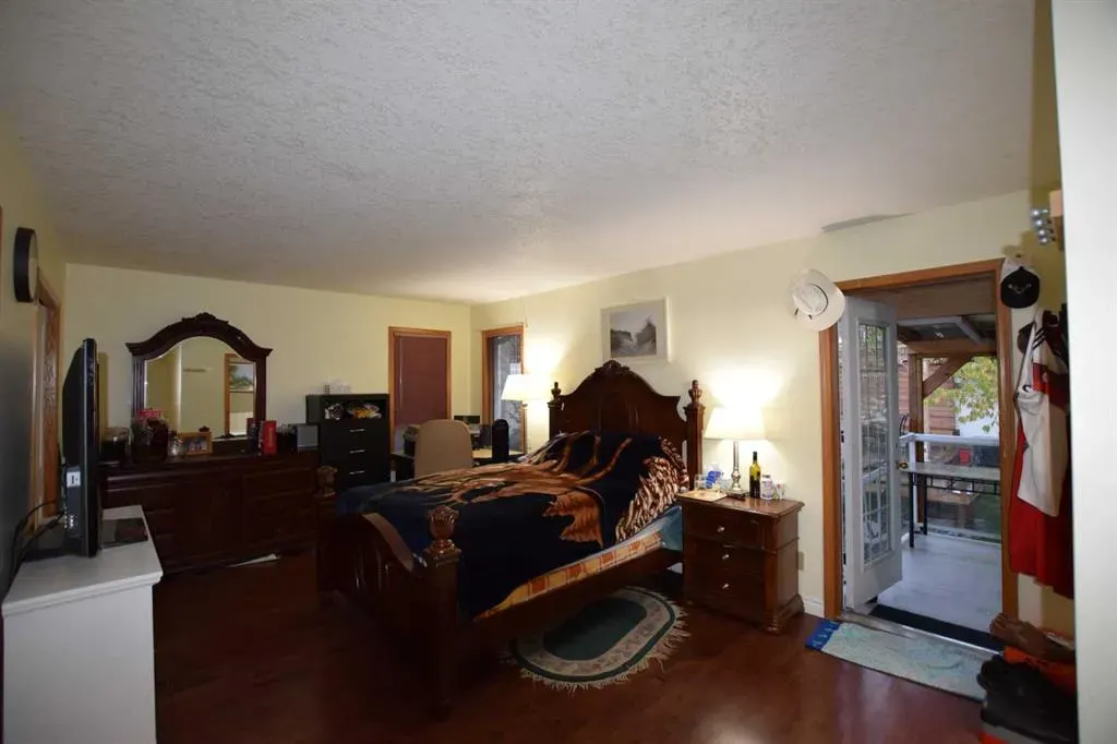 94 Douglas Woods Close SE