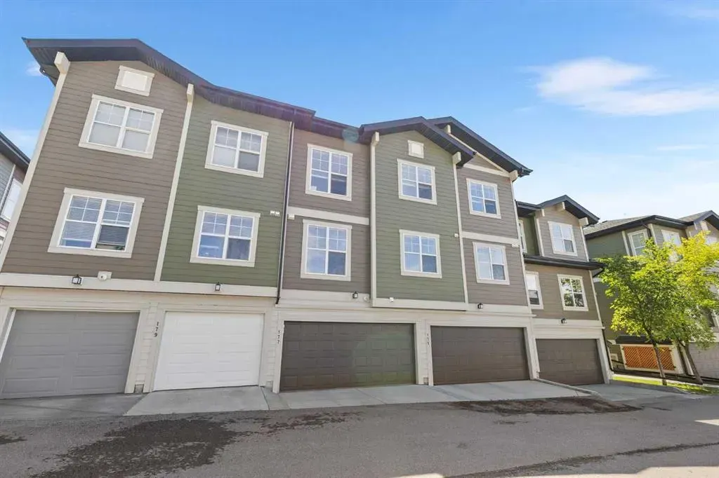 177 Cranford Walk SE