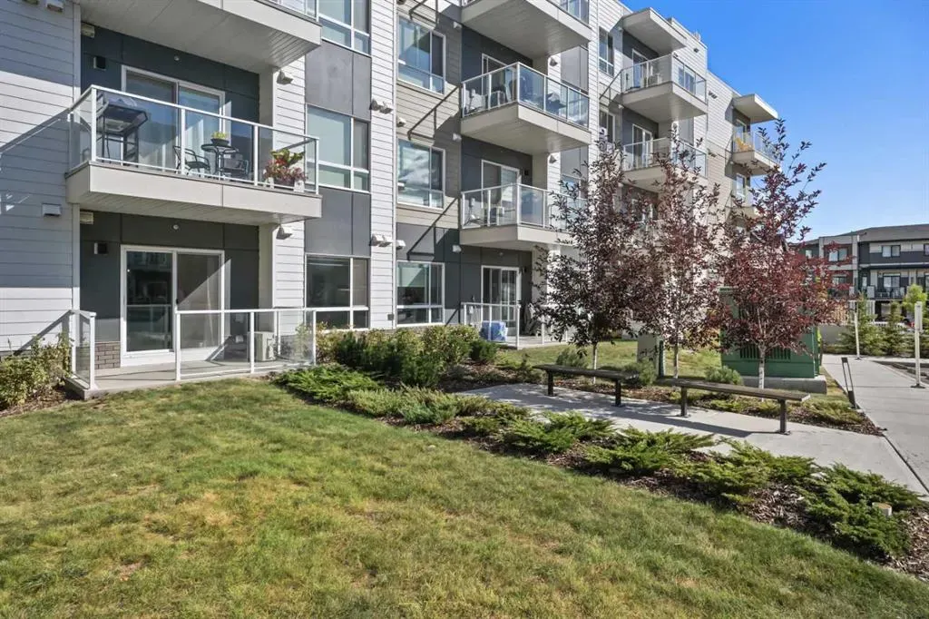 220 Seton Grove SE, #1104