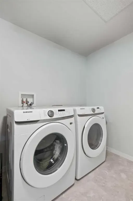 220 Seton Grove SE, #1104
