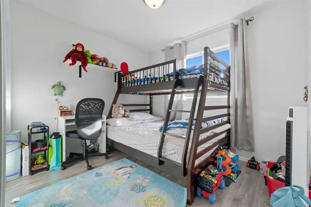 215 Mckenzie Towne Gate SE