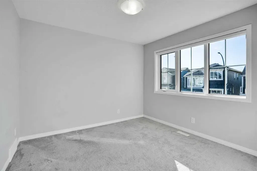 64 Carrington Crescent NW