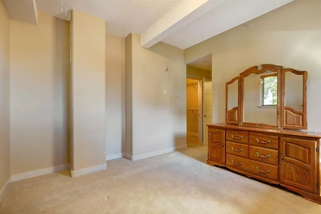 901 8th Avenue, #203