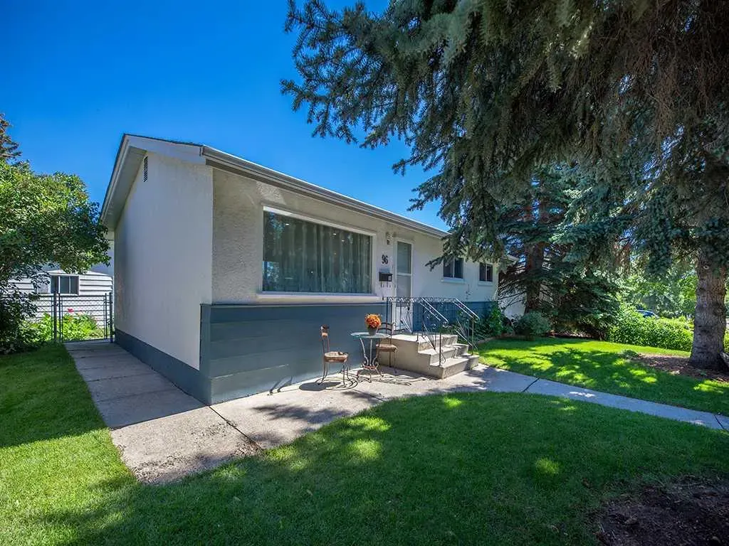 96 Windermere Road SW