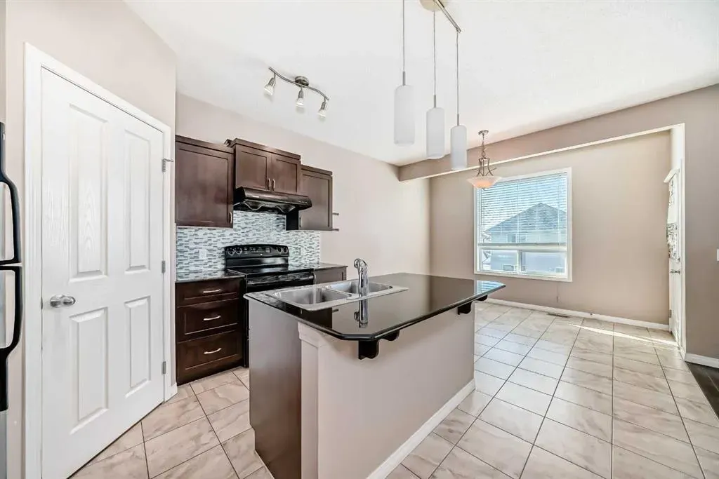 23 Panatella Bay NW
