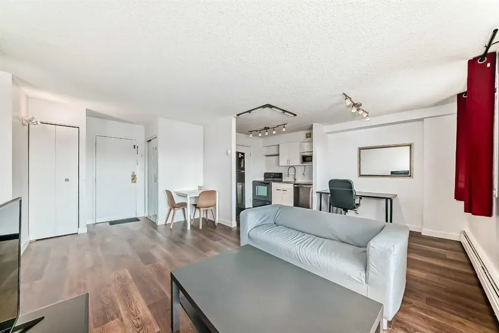 111 14 Avenue SE, #504