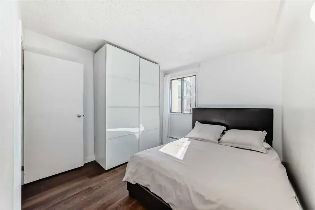 111 14 Avenue SE, #504