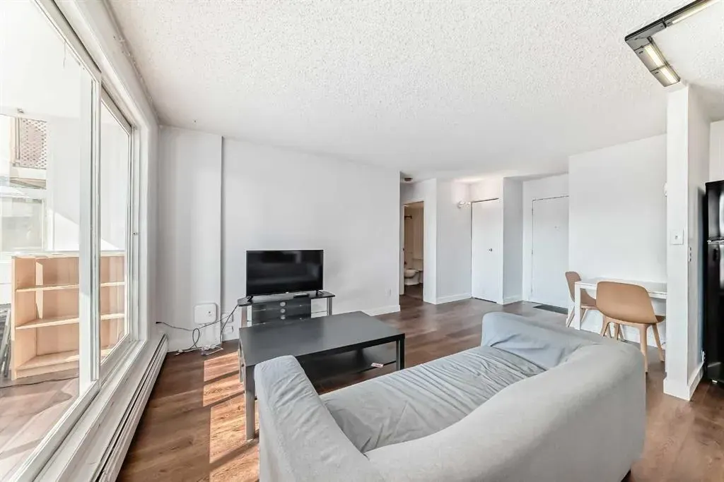 111 14 Avenue SE, #504