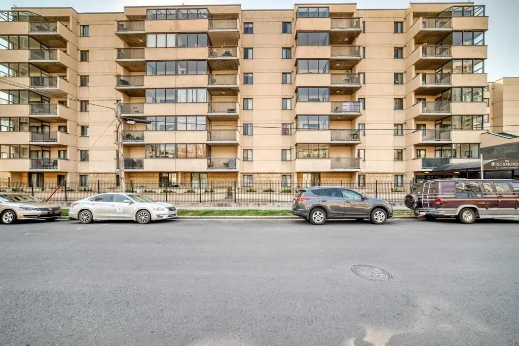 111 14 Avenue SE, #504