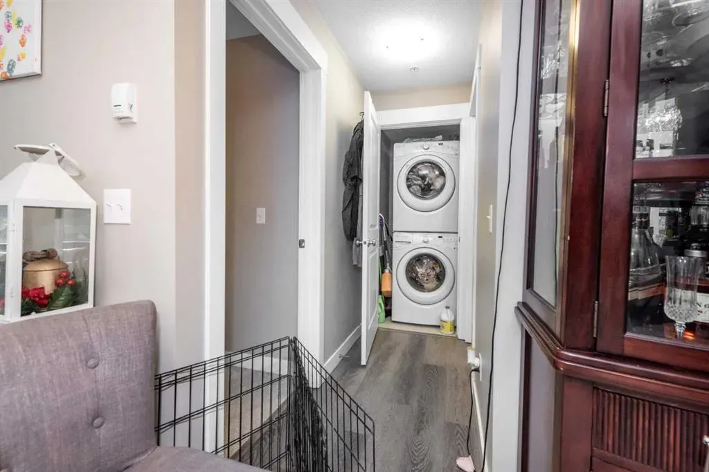 240 SKYVIEW RANC Road NE, #3102