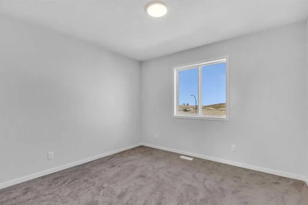 170 Herron Way NE