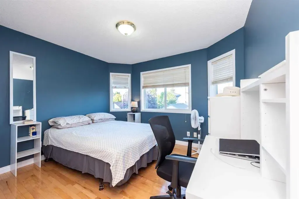 49 Rocky Ridge Heath NW