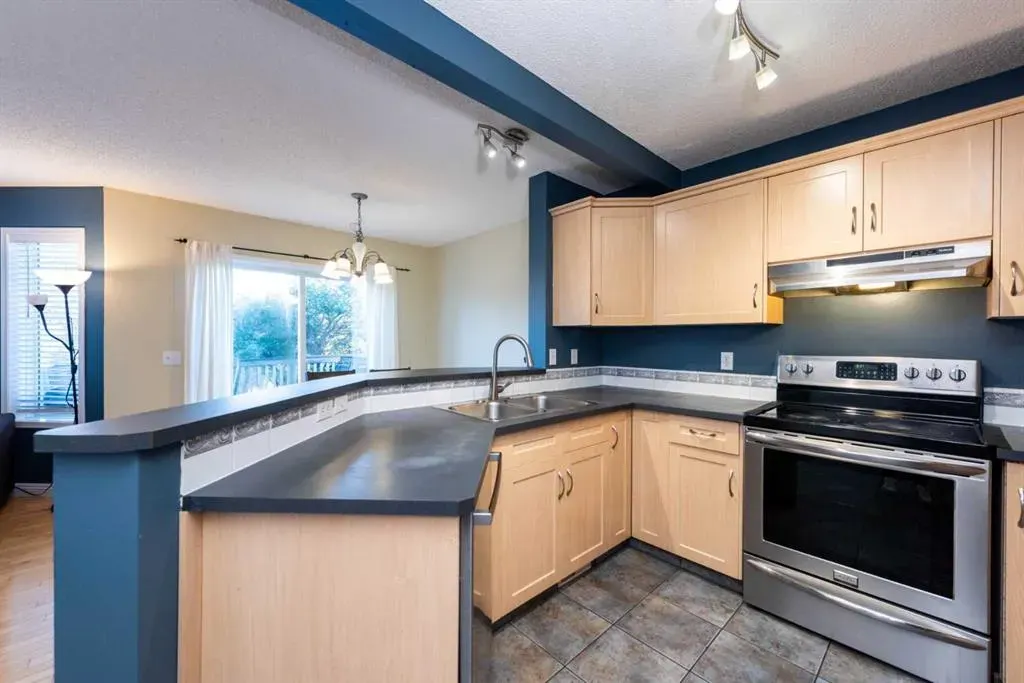 49 Rocky Ridge Heath NW