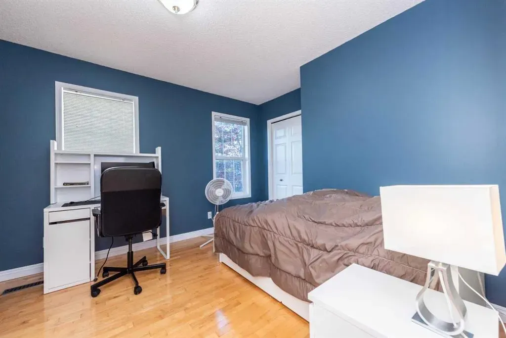 49 Rocky Ridge Heath NW