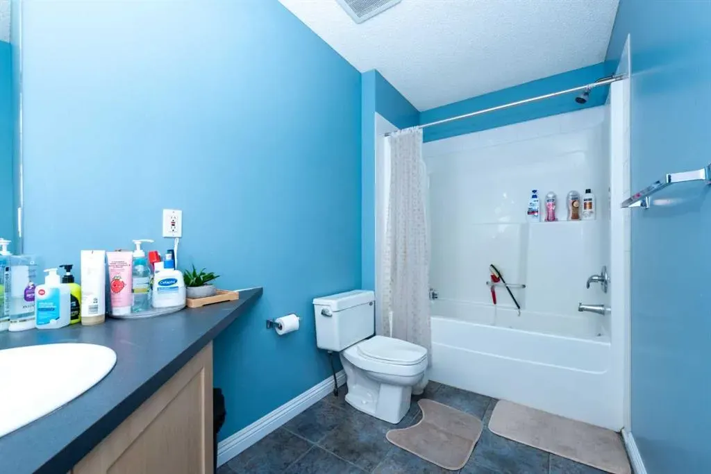 49 Rocky Ridge Heath NW