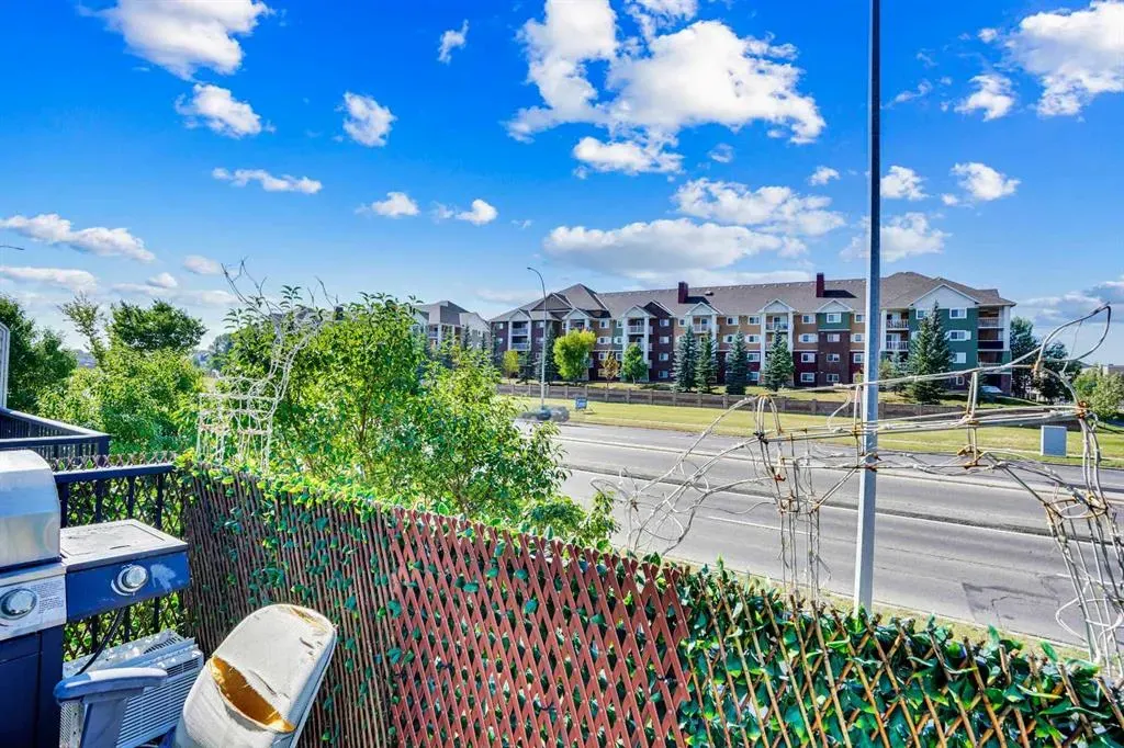 100 New Brighton Point SE