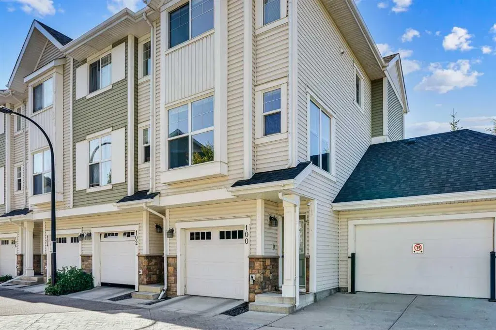 100 New Brighton Point SE