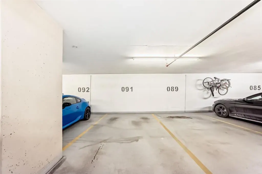 1025 5 Avenue SW, #1004