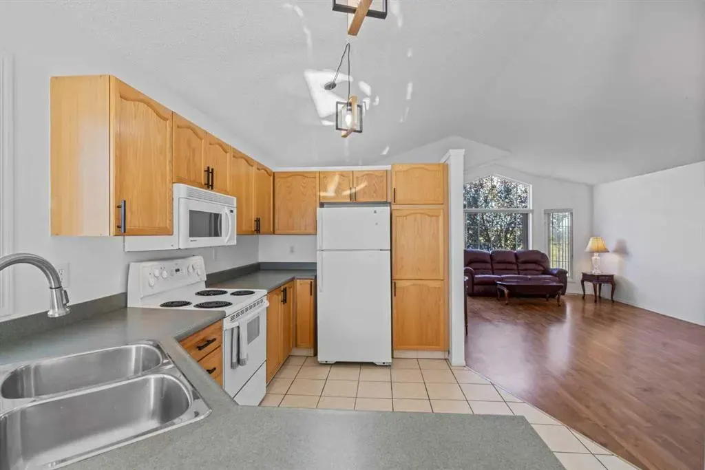 69 San Diego Manor NE