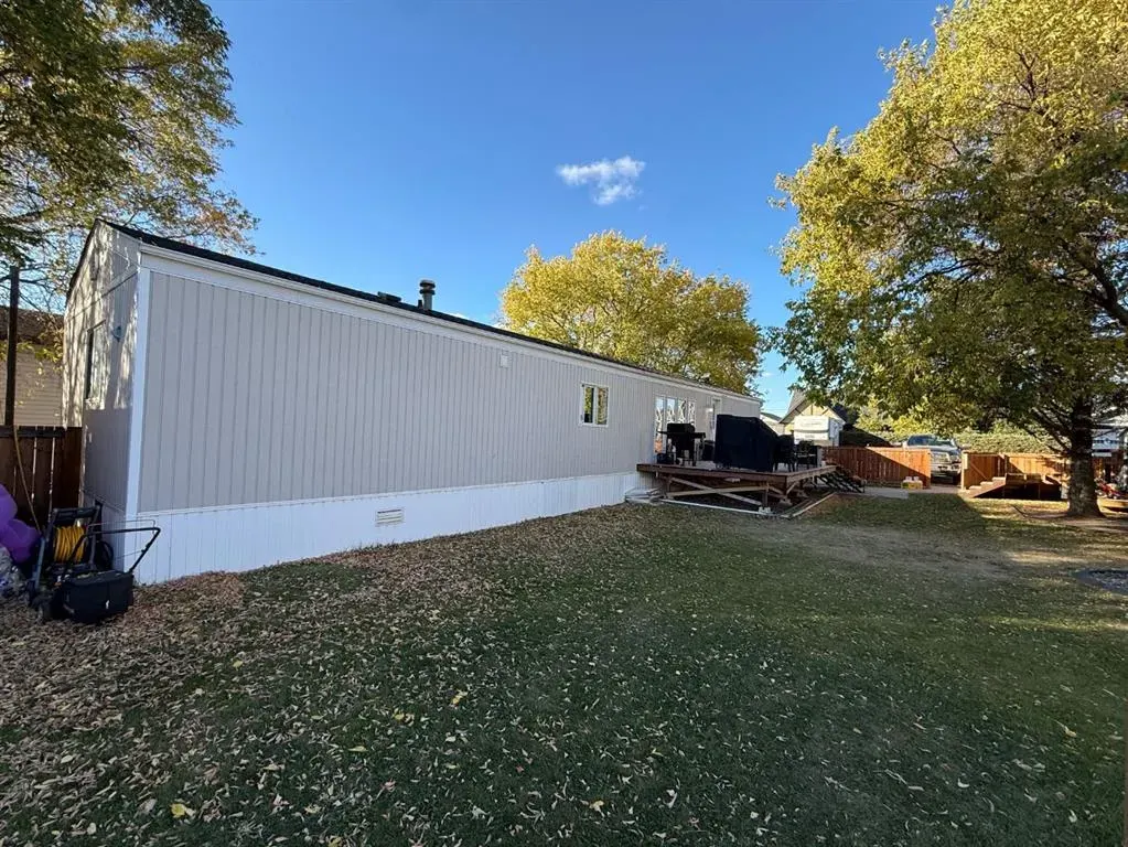 10221 104 Ave