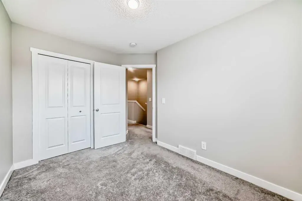157 Belmont Drive SW