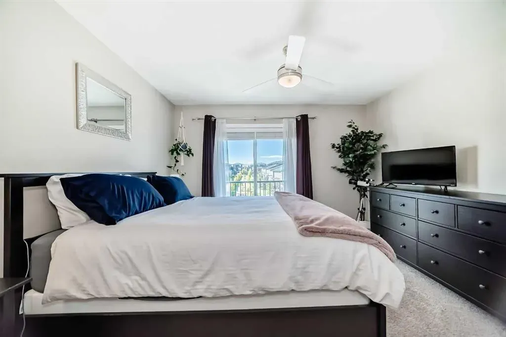 428 Nolan Hill Drive NW, #202