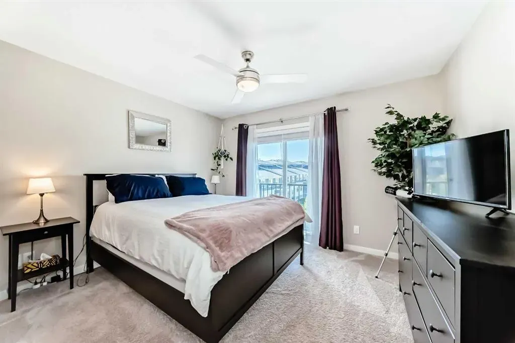 428 Nolan Hill Drive NW, #202