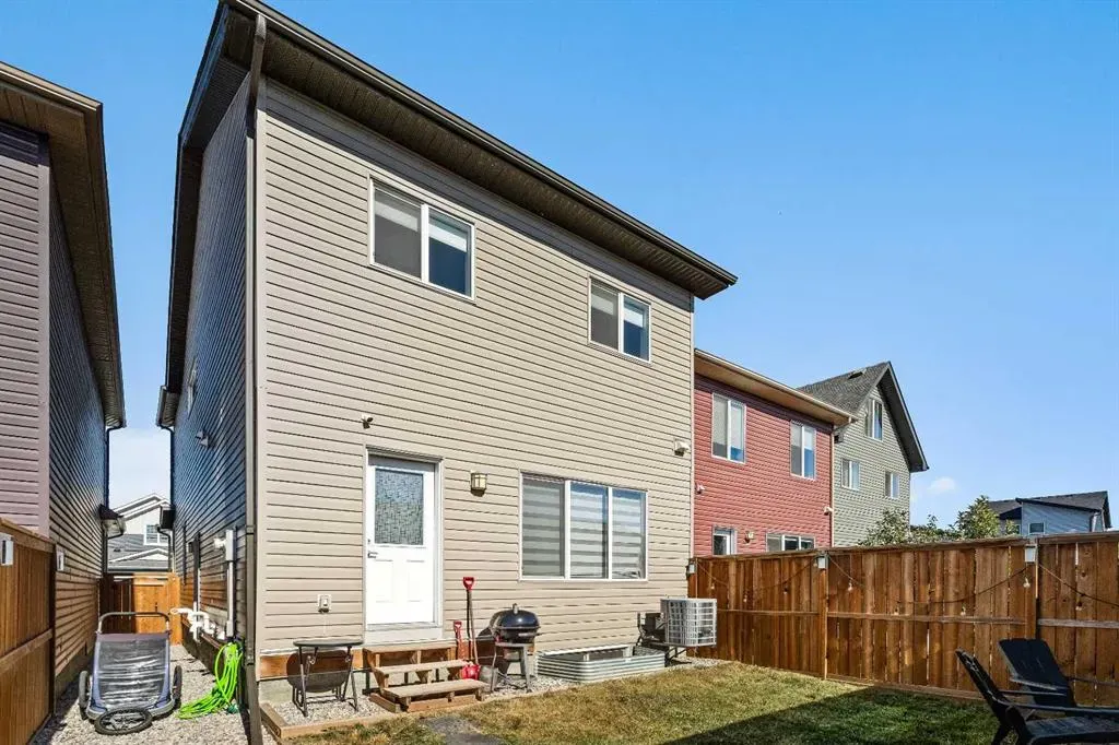 85 Walgrove Rise SE