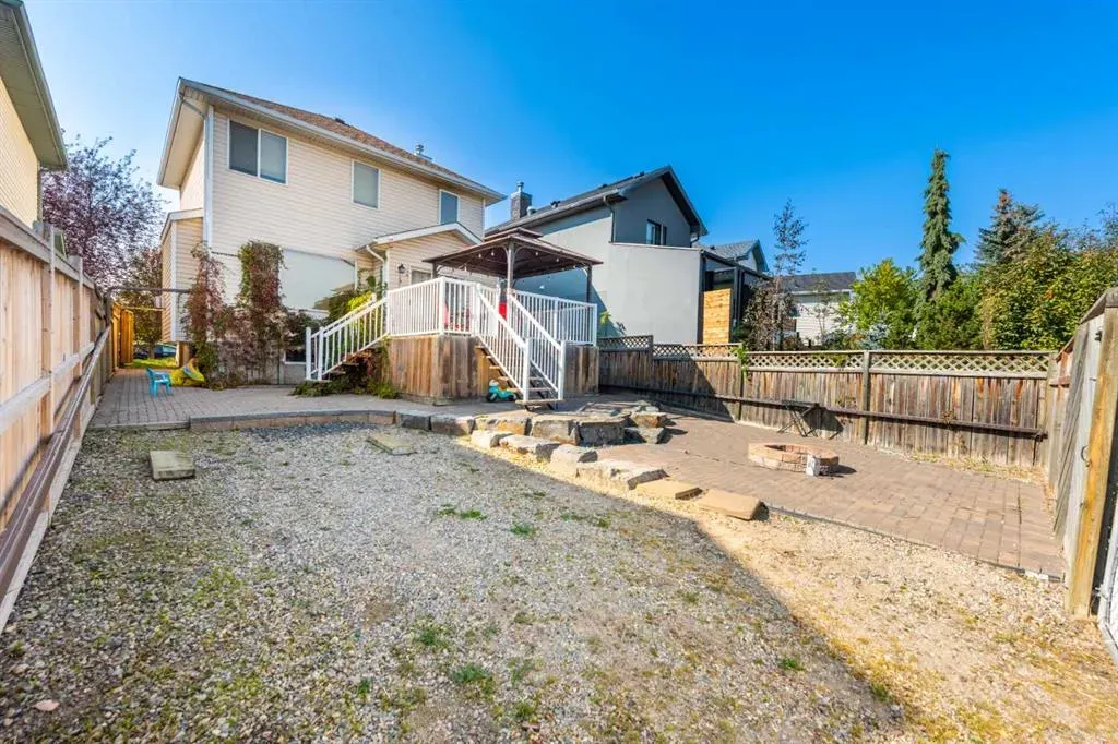 45 River Rock Court SE