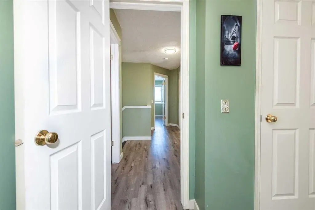 45 River Rock Court SE