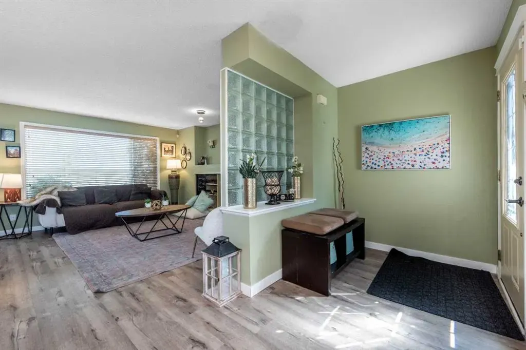 45 River Rock Court SE
