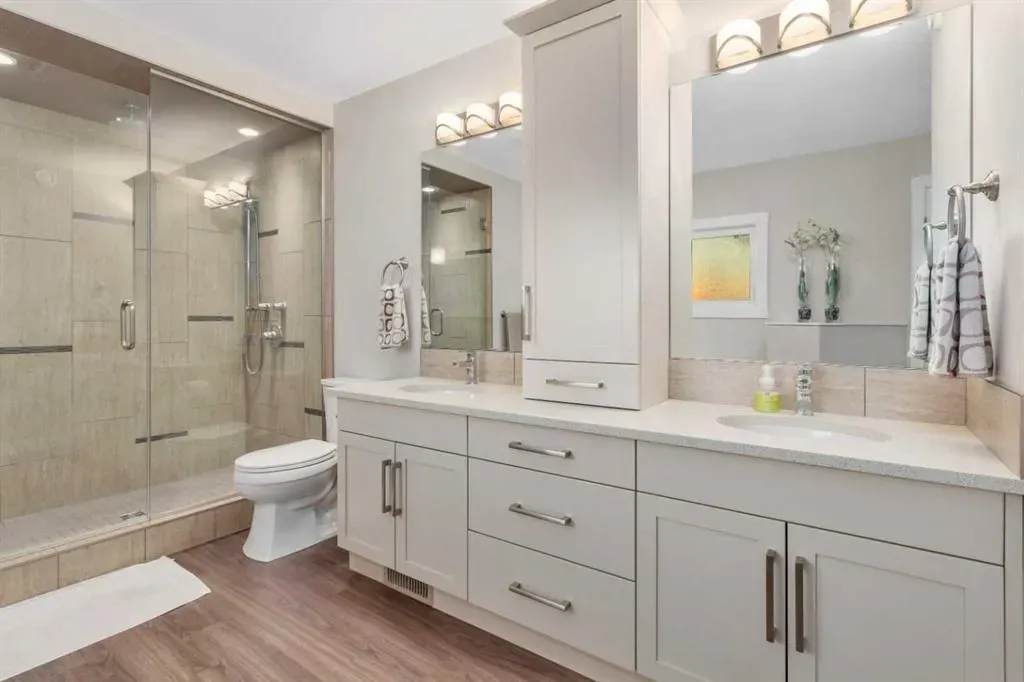 187 Vancouver Crescent