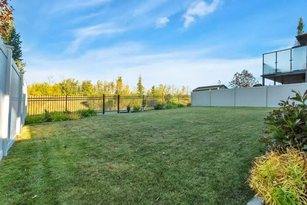 187 Vancouver Crescent