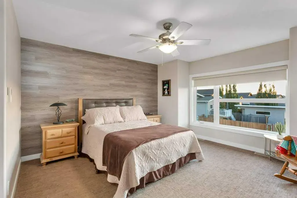 187 Vancouver Crescent