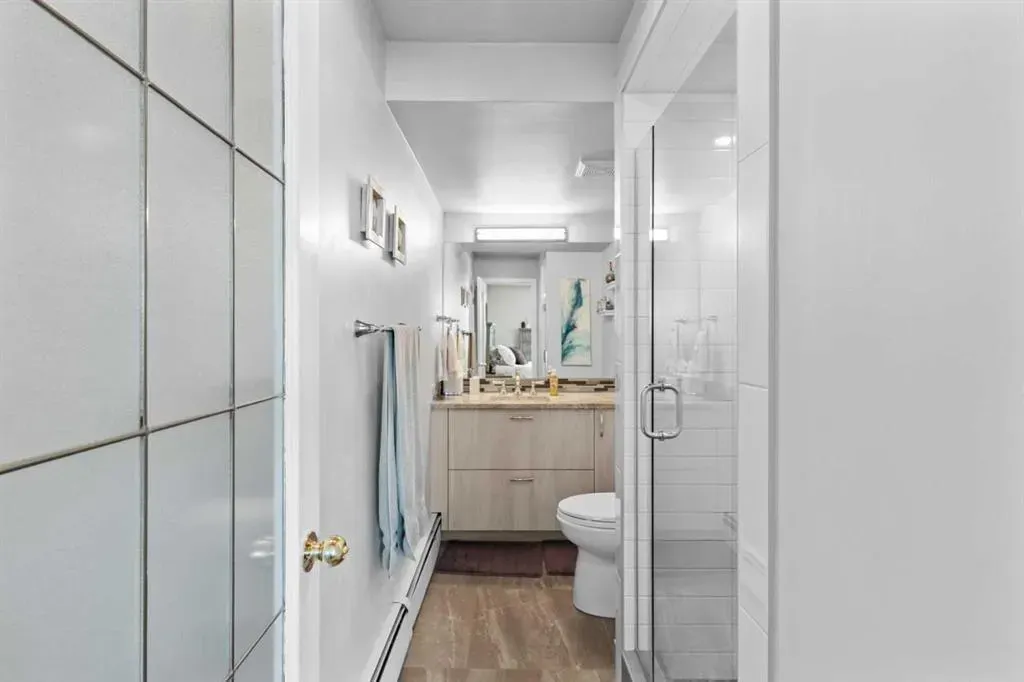 333 2 Avenue NE, #102