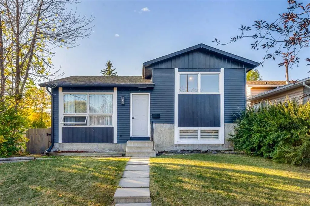 71 Riverbend Drive SE