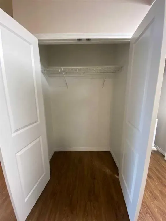 10004 97A Street, #106