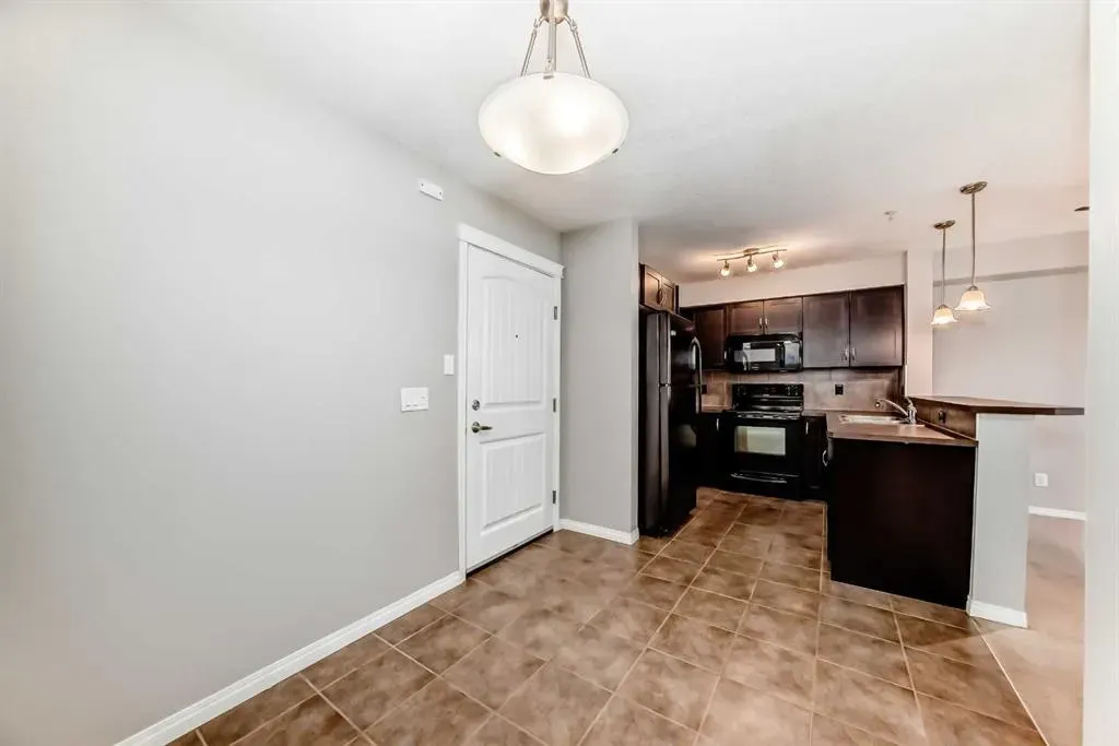 115 Prestwick Villas SE, #2124