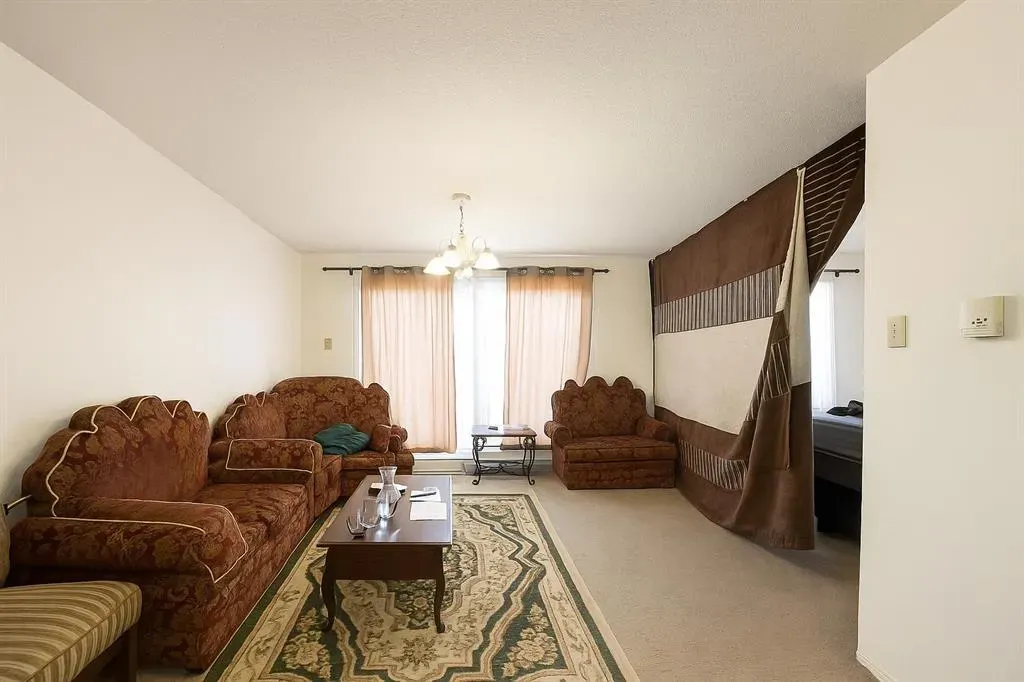 7 Clearwater Crescent, #207